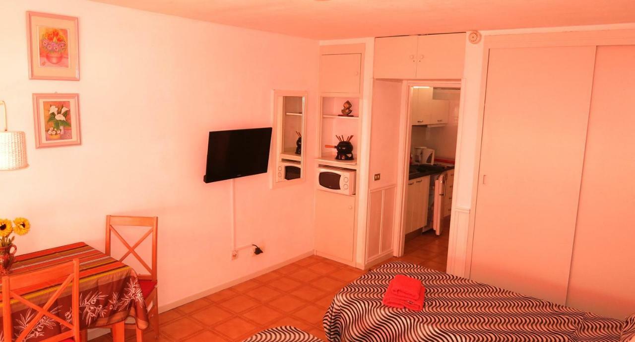 Studio In Perfect Location Playa de las Americas  Exterior photo